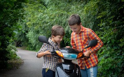 Bambini in moto: l’età minima dei passeggeri